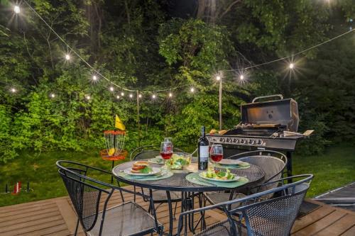 Valley Vista Retreat by charming vacation homes images (69)