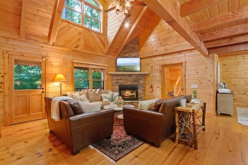 Mountain-Majesty-by-Charming-Vacation-homes-images-19